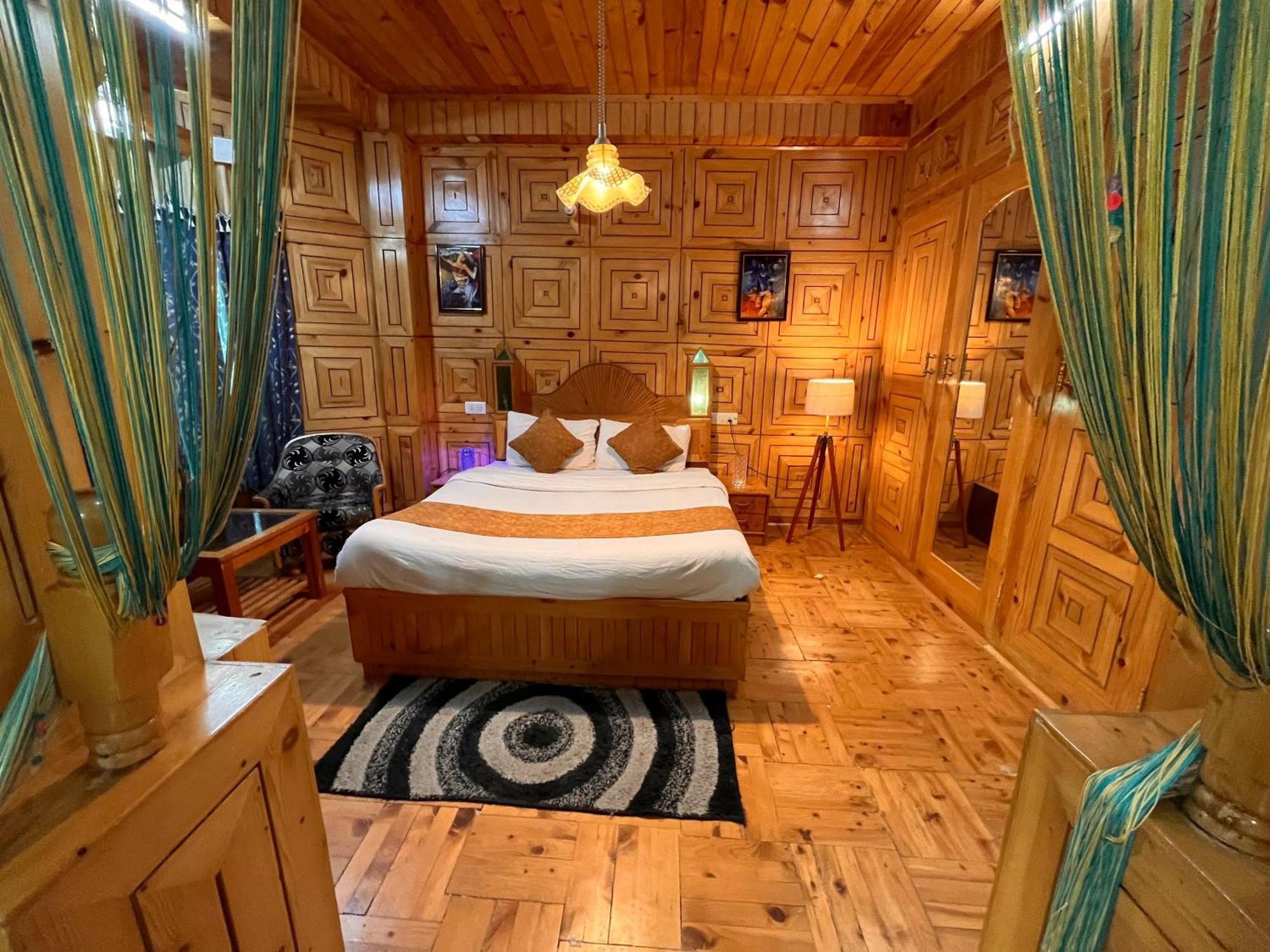 Woods Villa Cottage, Manali Luaran gambar